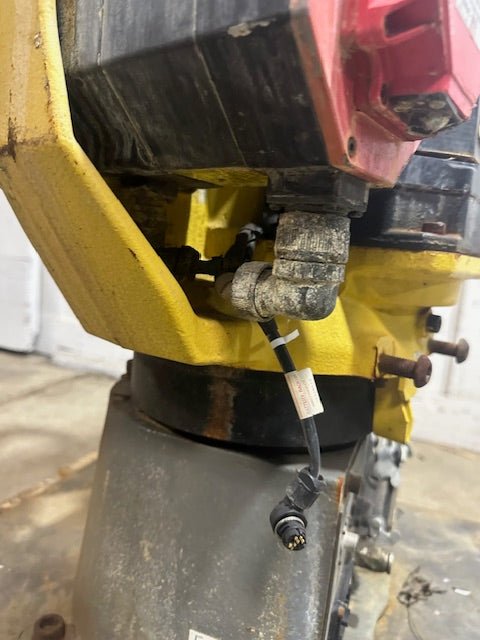 "FANUC ROBOT M - 10iA" TYPE A05B - 1221 - B202 H.D INDUSTRIAL 6 - AXIS ROBOT ARM - Second Life - Equipment - collection_name