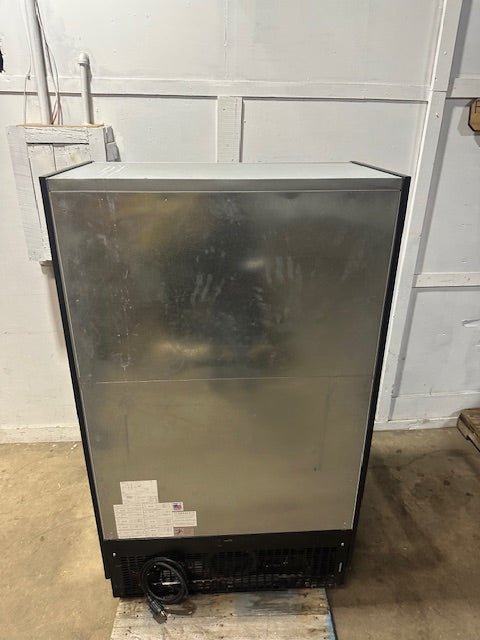 "FEDERAL INDUSTRIES" LIGHTED, REFRIGERATED/OPEN AIR DISPLAY CASE 120/208V 1PH - Second Life - Equipment - collection_name