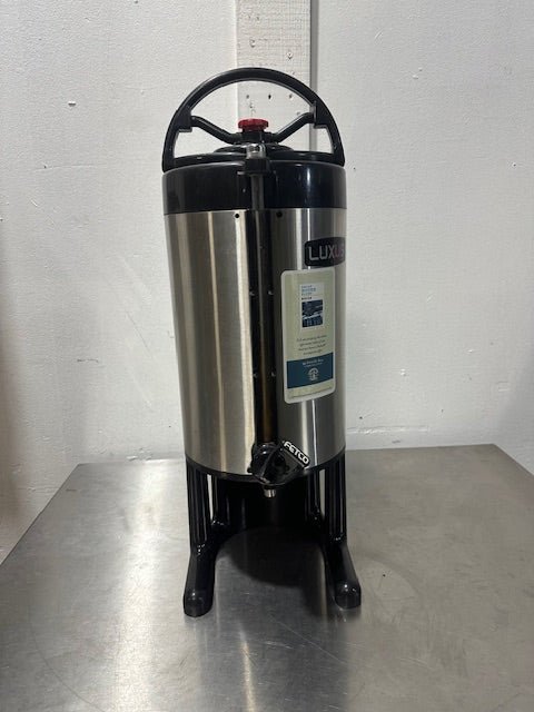 "FETCO LUXUS 67298"S.S 1.5 gallons thermal Coffee/Beverage Dispenser - Second Life - Equipment - collection_name