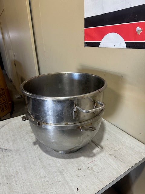 FMP HEAVY DUTY 40 QUART STAINLESS STEEL MIXING BOWL - Bargains R Ours - #collection_name#