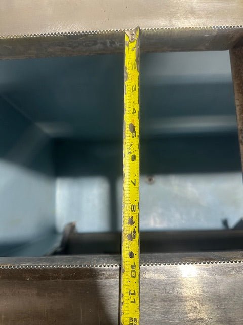 "FOLLETT" HD COMMERCIAL 65"H x 60"W x 39"D&nbsp; ICE BIN ON LEGS, 1650LBS - Second Life - Equipment - collection_name