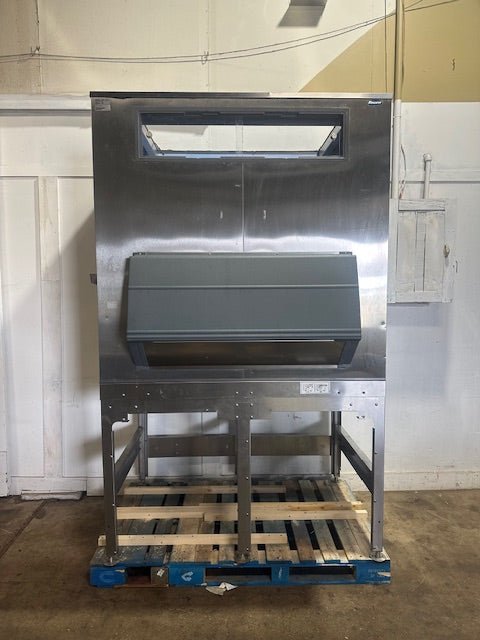 "FOLLETT ITS2250SG - 60"HD COMMERCIAL 97"H x 60"W x 46"D ICE STORAGE BIN ,2133 LBS - Second Life - Equipment - collection_name