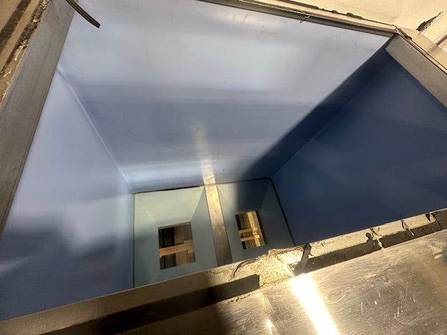 "FOLLETT ITS2250SG - 60"HD COMMERCIAL 97"H x 60"W x 46"D ICE STORAGE BIN ,2133 LBS - Second Life - Equipment - collection_name