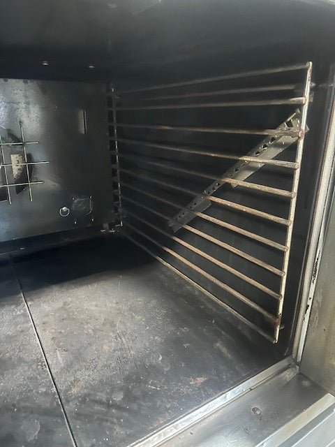 GARLAND IC0 - G - 10 NATURAL GAS FLOOR MODEL CONVECTION OVEN 80,000 BTU - Second Life - Equipment - collection_name