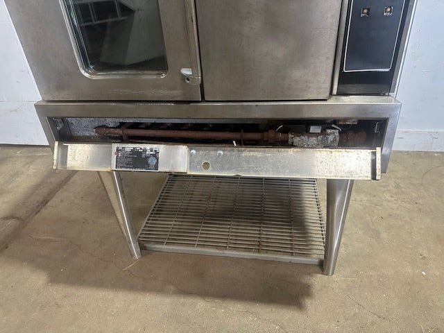 GARLAND IC0 - G - 10 NATURAL GAS FLOOR MODEL CONVECTION OVEN 80,000 BTU - Second Life - Equipment - collection_name