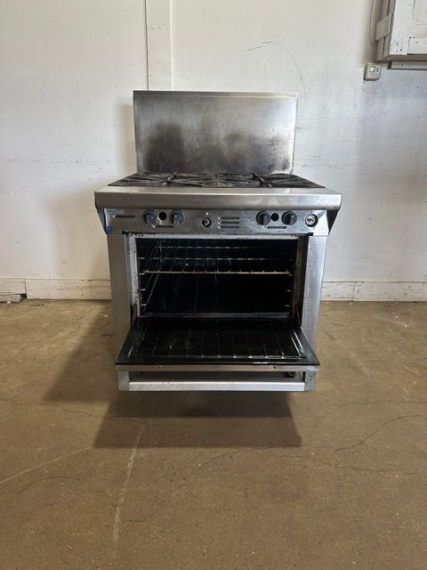 "GARLAND M44R" H.D NATURAL GAS COMMERCIAL 4 BURNERS STOVE WITH OVEN - Second Life-Equipment-collection_name
