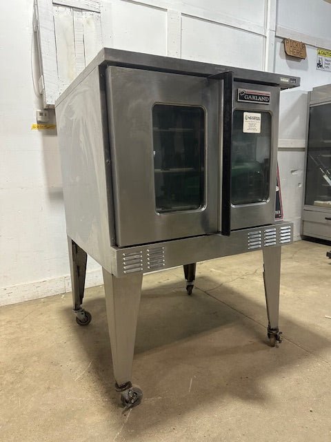 "GARLAND MASTER 450"H.D COMMERCIAL ELECTRIC CONVECTION OVEN ON CASTER,480V 3PH - Second Life - Equipment - collection_name