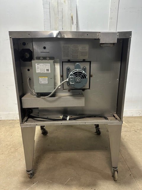 "GARLAND MASTER 450"H.D COMMERCIAL ELECTRIC CONVECTION OVEN ON CASTER,480V 3PH - Second Life - Equipment - collection_name
