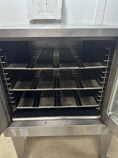 "GARLAND MASTER 450"H.D COMMERCIAL ELECTRIC CONVECTION OVEN ON CASTER,480V 3PH - Second Life - Equipment - collection_name