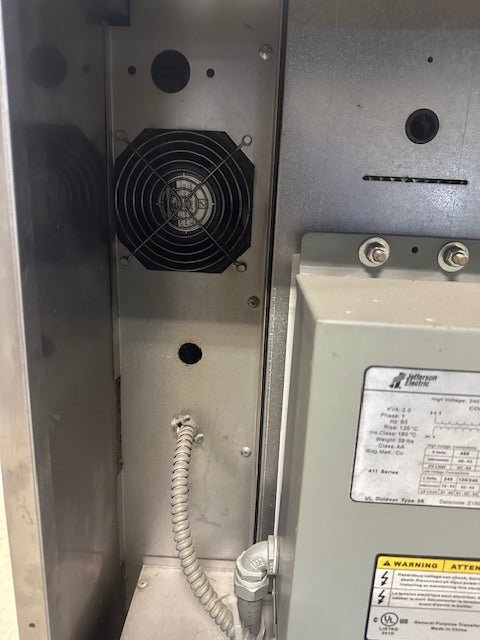 "GARLAND MASTER 450"H.D COMMERCIAL ELECTRIC CONVECTION OVEN ON CASTER,480V 3PH - Second Life - Equipment - collection_name