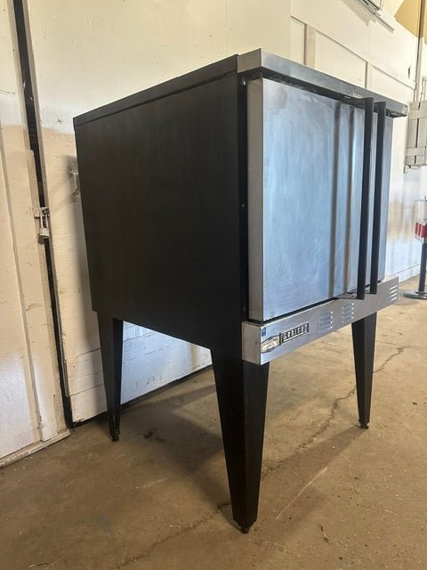 "GARLAND"H.D COMMERCIAL NATURAL GAS CONVECTION OVEN WITH RACKS - Second Life-Equipment-collection_name