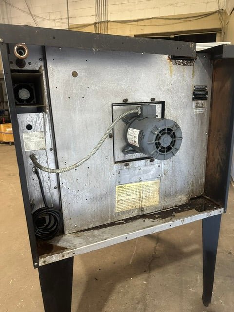 "GARLAND"H.D COMMERCIAL NATURAL GAS CONVECTION OVEN WITH RACKS - Second Life-Equipment-collection_name