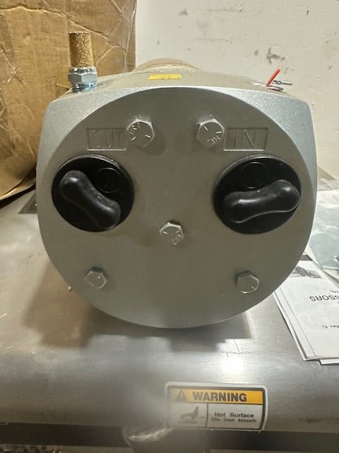 GAST 0523 - V191Q - G588NDX Compressor/Vacuum Pump, 1/4 Hp, 1 Ph, 115/230V RPM 1725 - Second Life - Equipment - collection_name