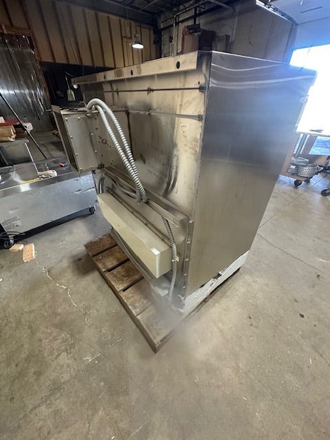 GAYLORD HOOD WITH 3 FILTER GX2 - 16 DRY EXTRACTOR - DUCT 12X9X12 - Bargains R Ours - #collection_name#