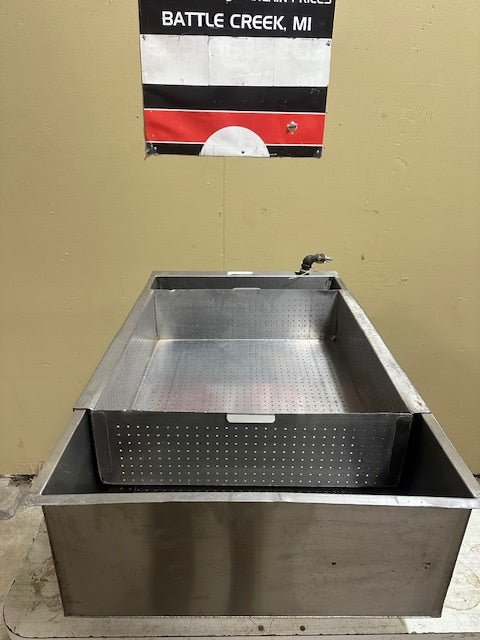 GILES OIL FILTER BIN STAINLESS STEEL FOR FRYER ON CASTERS MODEL EOF24 - Bargains R Ours - #collection_name#