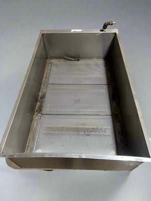 GILES OIL FILTER BIN STAINLESS STEEL FOR FRYER ON CASTERS MODEL EOF24