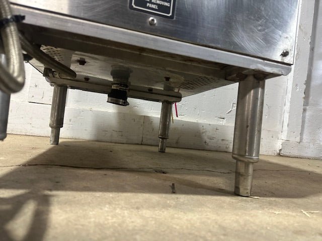 "GLAS TENDER GT - 10" LOW TEMP UNDERCOUNTER/UNDERBAR GLASSWASHER , 1PH 115V - Second Life - Equipment - collection_name