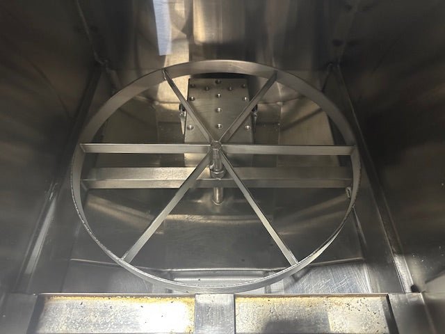 "GLAS TENDER GT - 10" LOW TEMP UNDERCOUNTER/UNDERBAR GLASSWASHER , 1PH 115V - Second Life - Equipment - collection_name