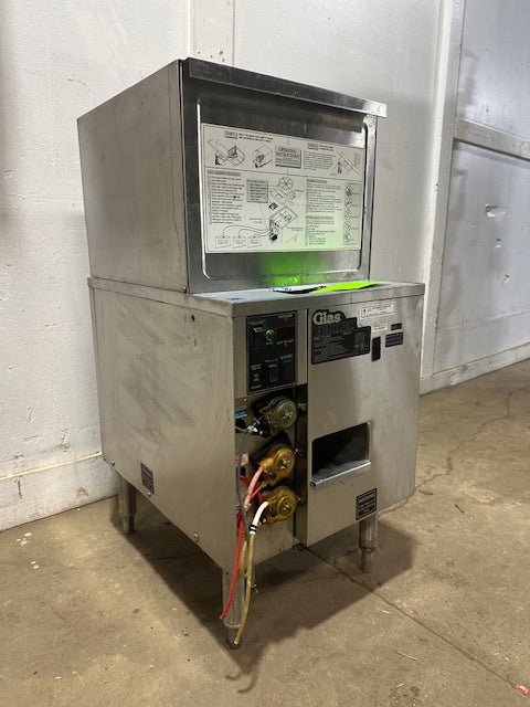 "GLAS TENDER GT - 10" LOW TEMP UNDERCOUNTER/UNDERBAR GLASSWASHER , 1PH 115V - Second Life - Equipment - collection_name