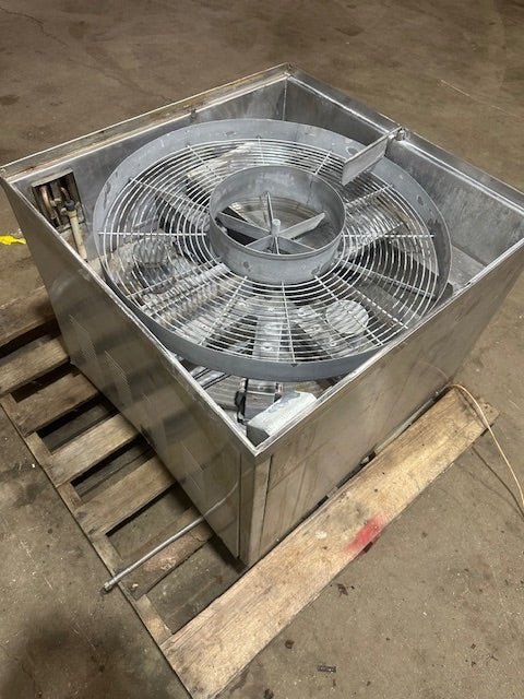 GLASTENDER GT - 30 HIGH TEMP 130F - 150F ROTARY 1PH COMMERCIAL DISHWASHER - Second Life - Equipment - collection_name