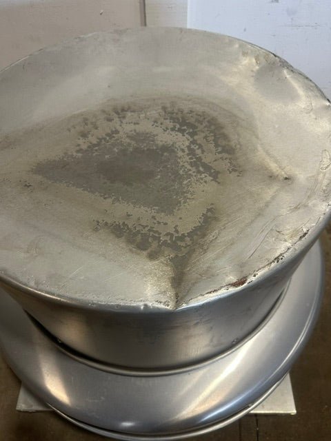 "GREENHECK 6B - 180 - 4 - X"H.D COMMERCIAL UPBLAST EXHAUST FAN (30" x 30" BASE) - Second Life - Equipment - collection_name