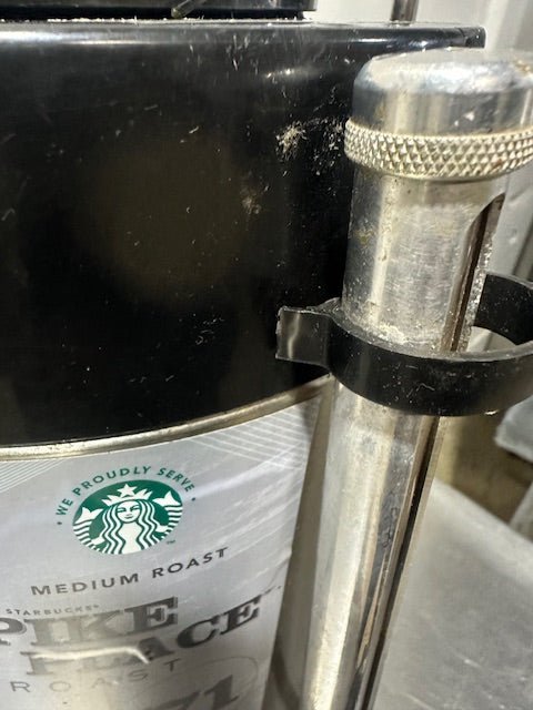 "GRIND MASTER VS - 1.5S" 1.5 gallons Portable Insulated Coffee/Beverage Dispenser - Second Life - Equipment - collection_name