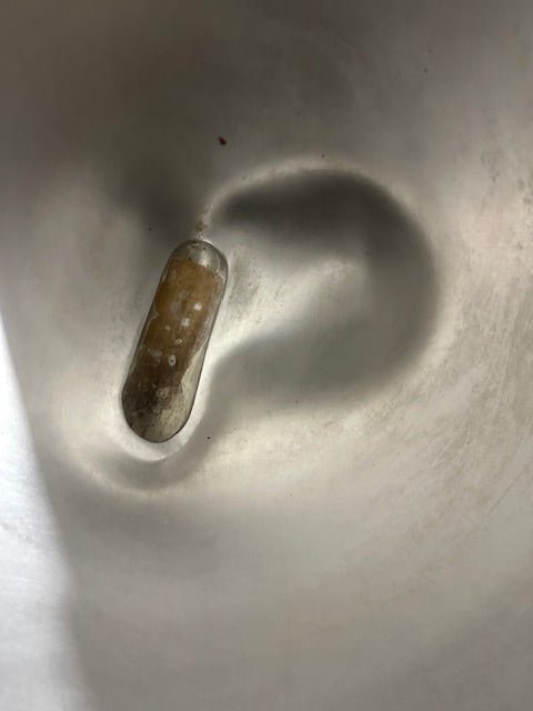 "GROEN DEE/4 - 20" ELECTRIC 20 gallons MANUAL TILT STEAM KETTLE ON STAND,208V 3PH - Second Life - Equipment - collection_name