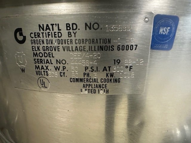 "GROEN DEE/4 - 20" ELECTRIC 20 gallons MANUAL TILT STEAM KETTLE ON STAND,208V 3PH - Second Life - Equipment - collection_name