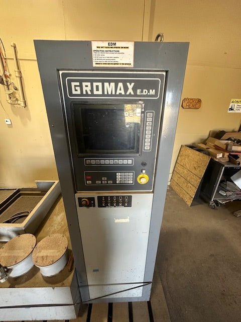 GROMAX CNC SINKER, CONTROL PANEL AND COOLANT PUMP WITH TANK - Bargains R Ours - #collection_name#