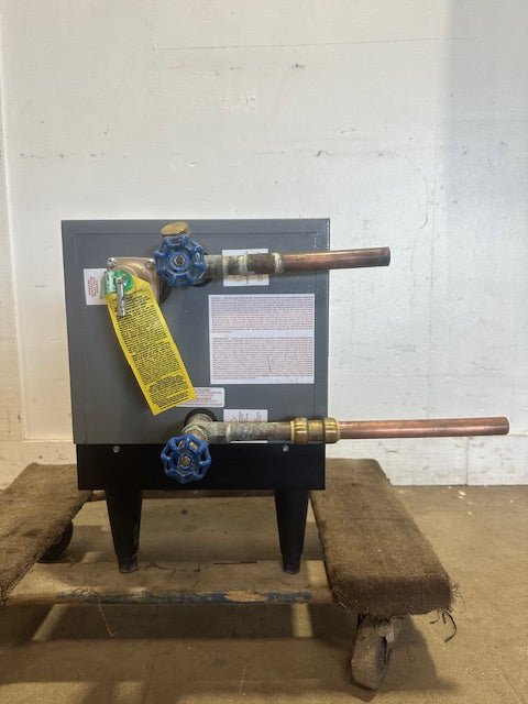 "HATCO C - 9" COMMERCIAL ELECTRIC 6 GAL WATER BOOSTER HEATER, 9KW, 480 V - Second Life - Equipment - collection_name