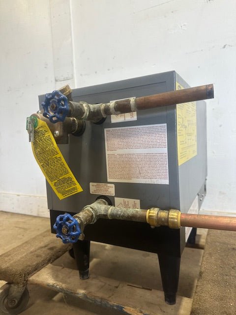 "HATCO C - 9" COMMERCIAL ELECTRIC 6 GAL WATER BOOSTER HEATER, 9KW, 480 V - Second Life - Equipment - collection_name