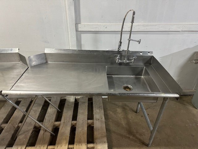 H.D COM S.S LEFTSIDE CLEAN TABLERIGHT SIDE DIRTY TABLE W/SINK FOR DISHWSHER - Second Life - Equipment - collection_name
