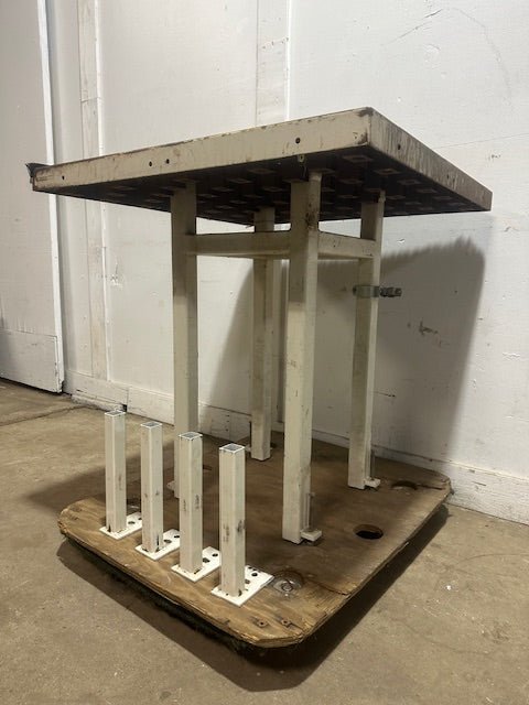 H.D COMMERCIAL 36"W x 36"D BALL CONVEYOR TABLE ON CASTERS - Second Life - Equipment - collection_name