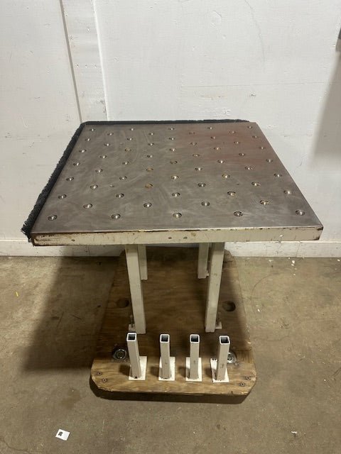 H.D COMMERCIAL 36"W x 36"D BALL CONVEYOR TABLE ON CASTERS - Second Life - Equipment - collection_name
