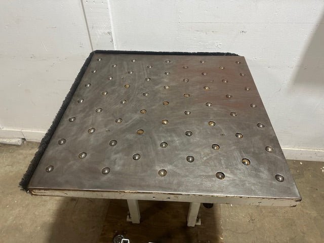 H.D COMMERCIAL 36"W x 36"D BALL CONVEYOR TABLE ON CASTERS - Second Life - Equipment - collection_name