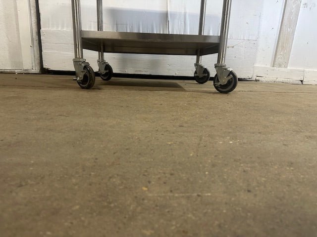 HD COMMERCIAL ALL STAINLESS STEEL 40.5"H x 36 1/4"W x 30"D FOOD PREP TABLE ON CASTER - Second Life - Equipment - collection_name