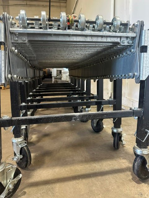 H.D COMMERCIAL EXPANDABLE STEEL SKATEWHEEL CONVEYOR 86"L (COMPRESS)-213"L EXPAND - Second Life-Equipment-collection_name