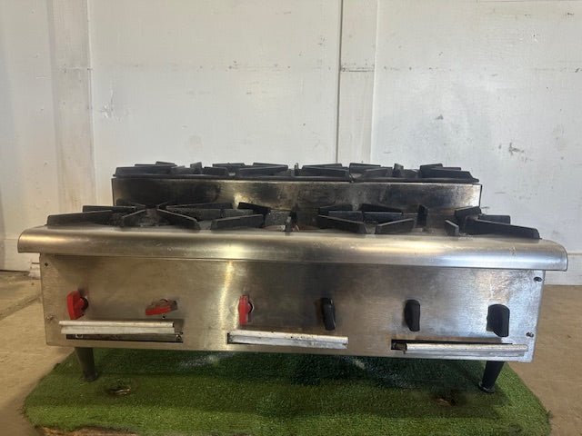 HEAVY DUTY NATURAL GAS 2 TIERED COMMERCIAL 6 BURNER COUNTERTOP RANGE - Second Life - Equipment - collection_name