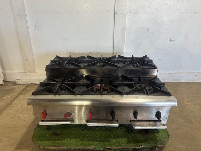 HEAVY DUTY NATURAL GAS 2 TIERED COMMERCIAL 6 BURNER COUNTERTOP RANGE - Second Life - Equipment - collection_name