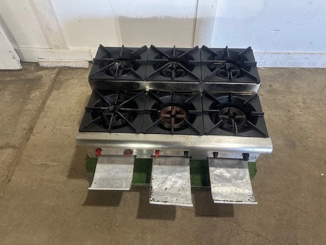 HEAVY DUTY NATURAL GAS 2 TIERED COMMERCIAL 6 BURNER COUNTERTOP RANGE - Second Life - Equipment - collection_name