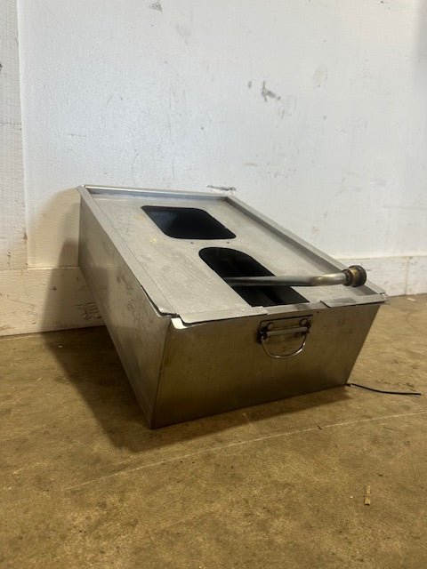 HENNY PENNY 600 RB 1000 COMPUTRON FILTER PAN ASSEMBLY/GREASE PAN FOR FRYER(OEM) - Second Life - Equipment - collection_name
