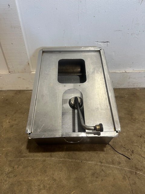 HENNY PENNY 600 RB 1000 COMPUTRON FILTER PAN ASSEMBLY/GREASE PAN FOR FRYER(OEM) - Second Life - Equipment - collection_name