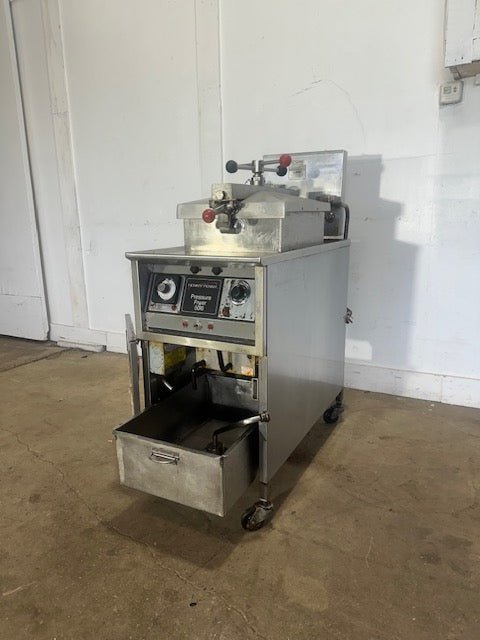 HENNY PENNY MODEL 500RB 208V 3PH ELECTRIC PRESSURE FRYER - Second Life - Equipment - collection_name