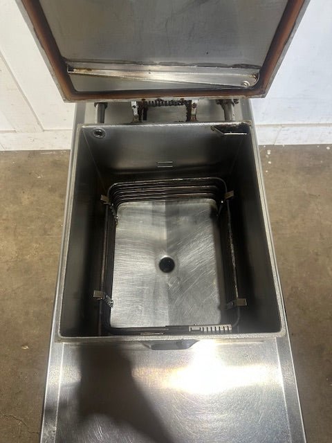 HENNY PENNY MODEL 500RB 208V 3PH ELECTRIC PRESSURE FRYER - Second Life - Equipment - collection_name