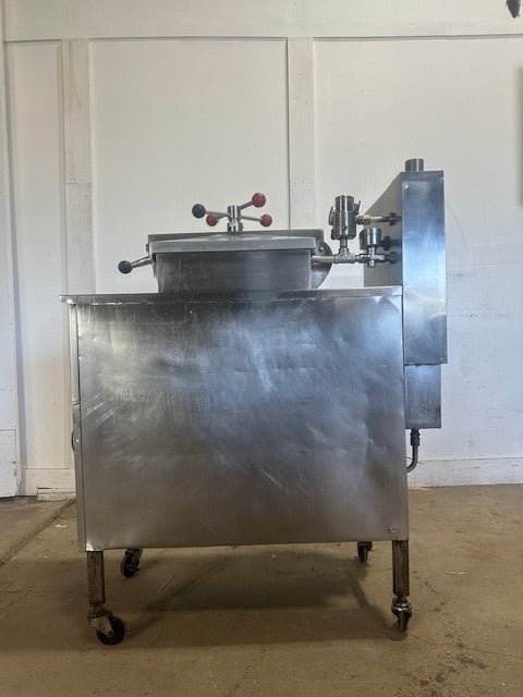 HENNY PENNY MODEL 600 NATURAL GAS PRESSURE FRYER - Second Life - Equipment - collection_name