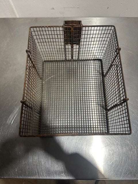 "HENNY PENNY(OEM)" FRYING BASKET FOR GAS HENNY PENNY PRESSURE FRYER 600 - Second Life - Equipment - collection_name