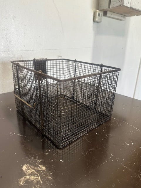 "HENNY PENNY(OEM)"COMMERCIAL FRYING BASKET FOR GAS FRYER - Second Life - Equipment - collection_name