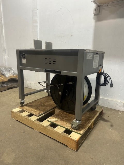 "HIGHLIGHT INDUSTRIES ST - 1100"TABLE TOP POLYPROPYLENE STRAPPING MACHINE 120V 1PH - Second Life - Equipment - collection_name