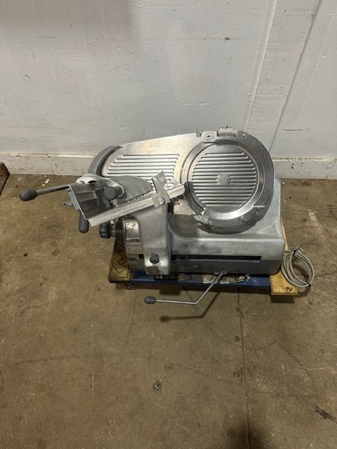 "HOBART 2912"H.D MANUAL COMMERCIAL COUNTERTOP 11 3/8" BLADE MEAT SLICER,120V 1PH - Second Life - Equipment - collection_name
