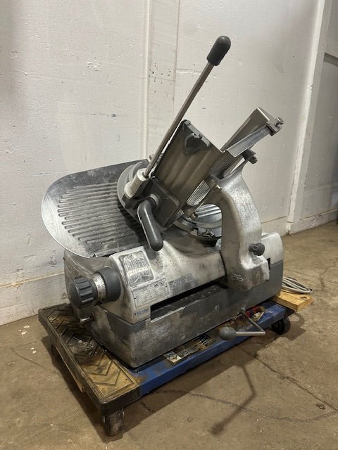 "HOBART 2912"H.D MANUAL COMMERCIAL COUNTERTOP 11 3/8" BLADE MEAT SLICER,120V 1PH - Second Life - Equipment - collection_name